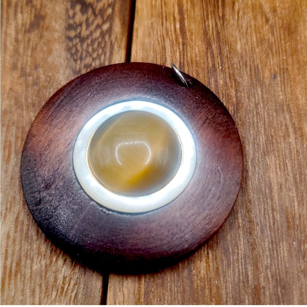 ✨ VTG Wooden mocha Tigers eye melt pendant‎ 1970s vintage